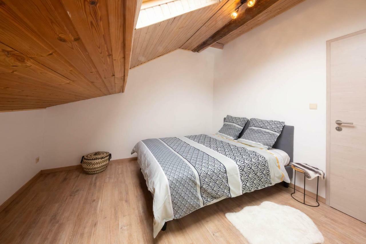 Abso-Gite Houffalize Bagian luar foto